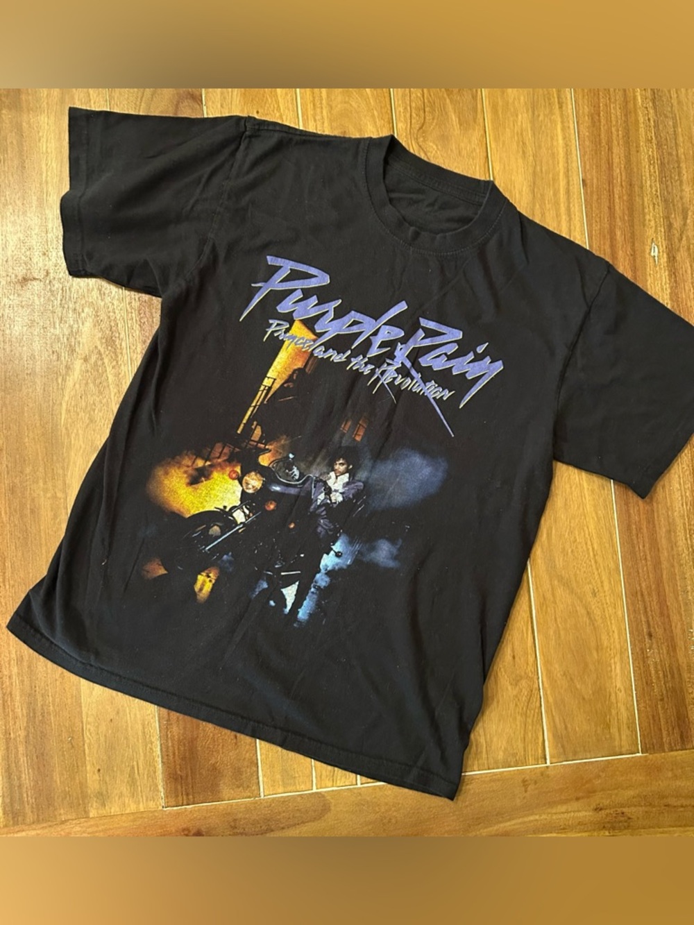 Prince 'Purple Rain' Black Graphic Tee. Medium.